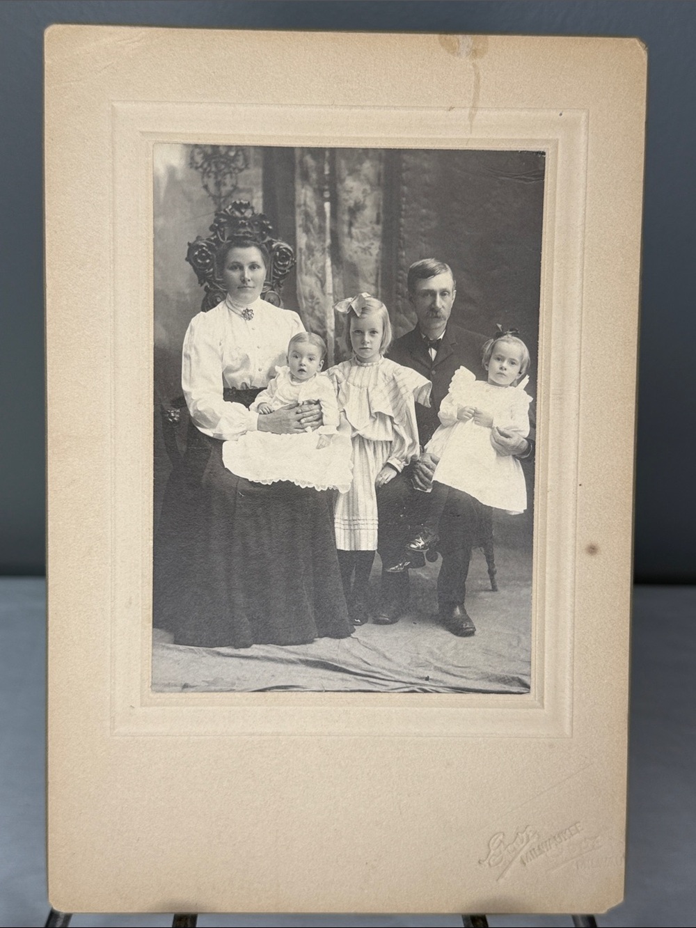 Antique Edwardian Family Cabinet Portrait Photograph Parents & 3 Children 9x6